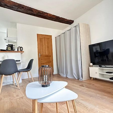 Home Up Понтуаз Экстерьер фото